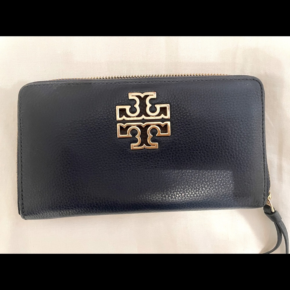 Tory Burch Continental Wallet